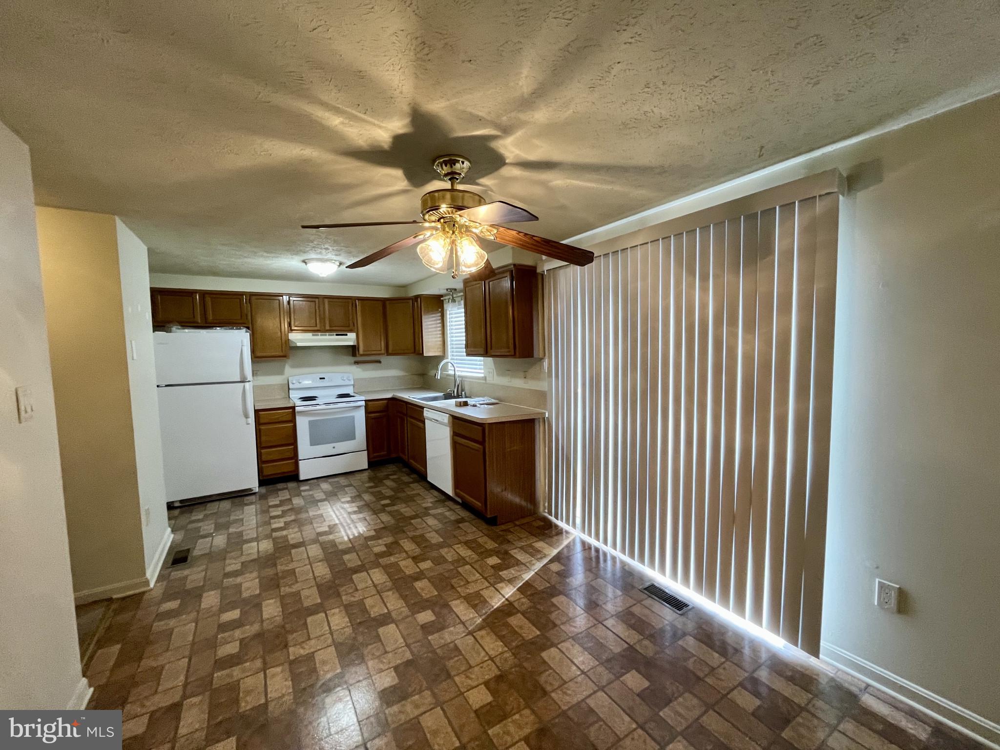 FREDERICKTOWNE VILLAGE - Residential