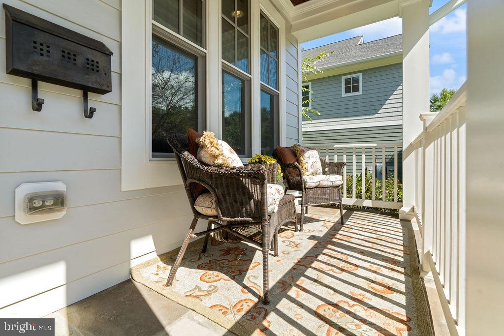 CHURCHILL - Residential