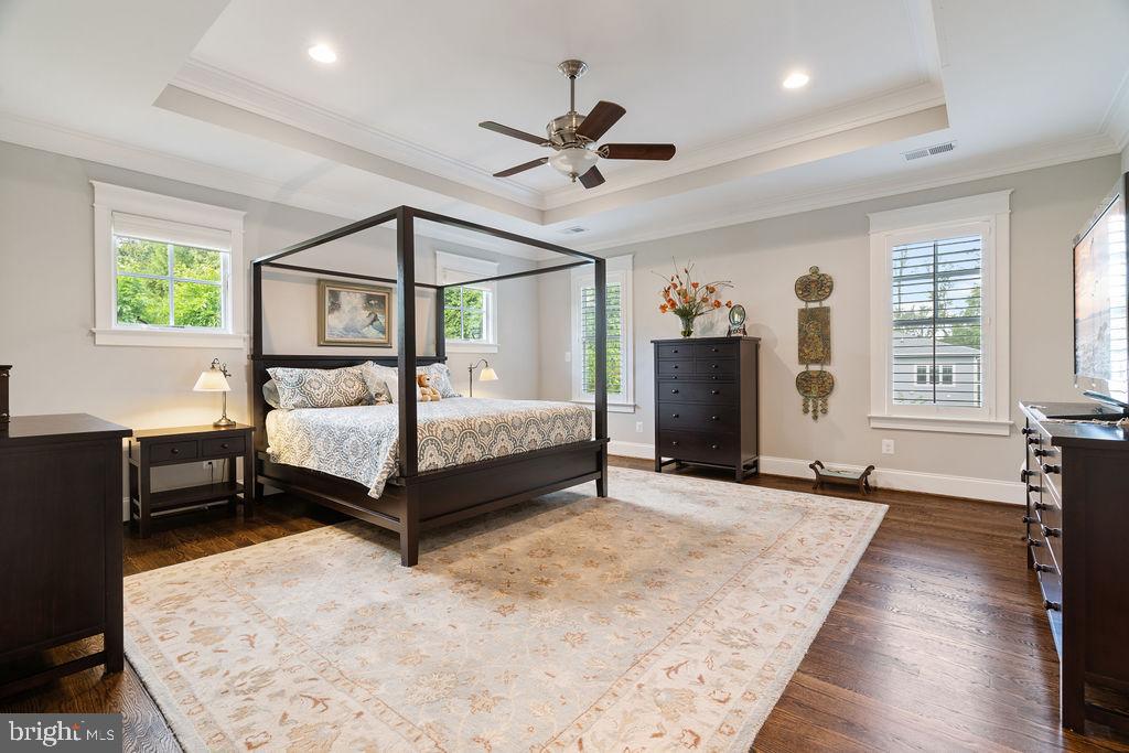 CHURCHILL - Residential