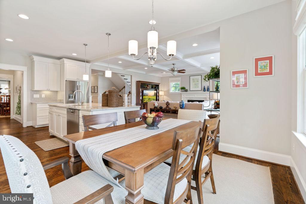 CHURCHILL - Residential