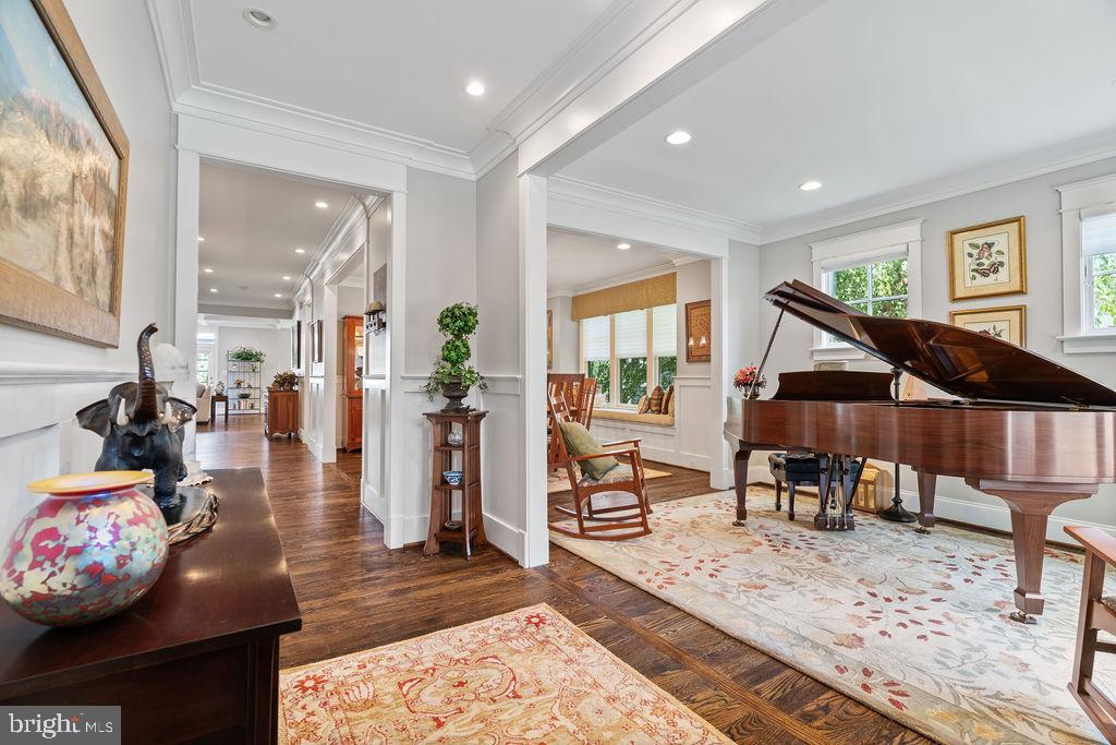 CHURCHILL - Residential