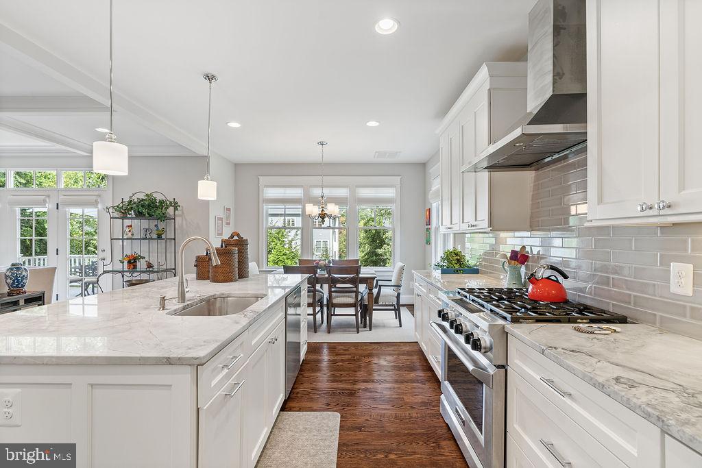 CHURCHILL - Residential