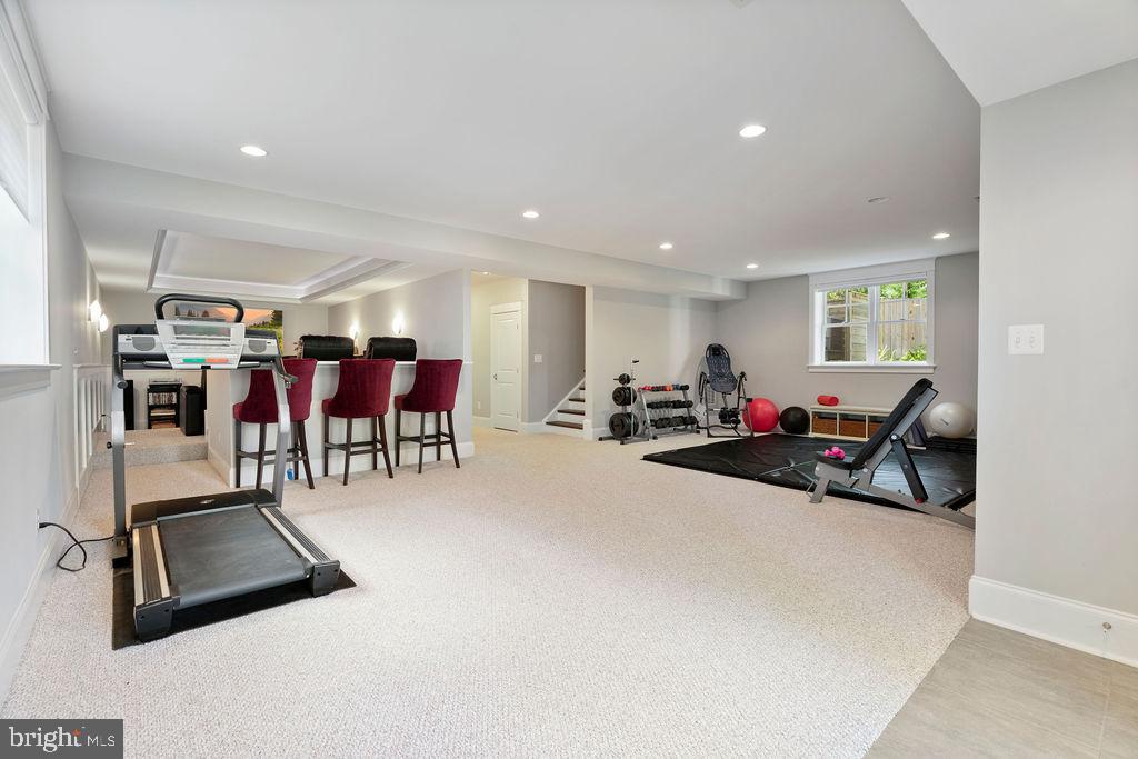 CHURCHILL - Residential