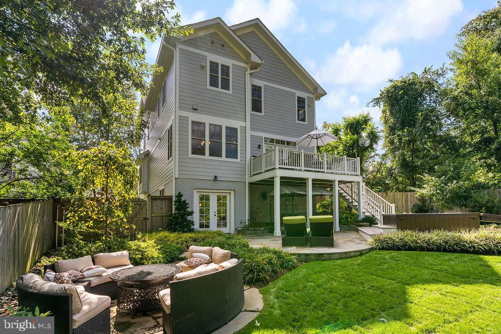 CHURCHILL - Residential