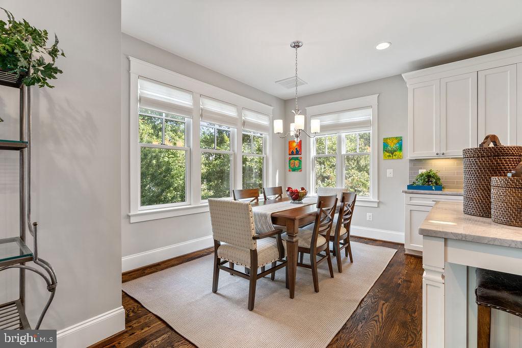 CHURCHILL - Residential