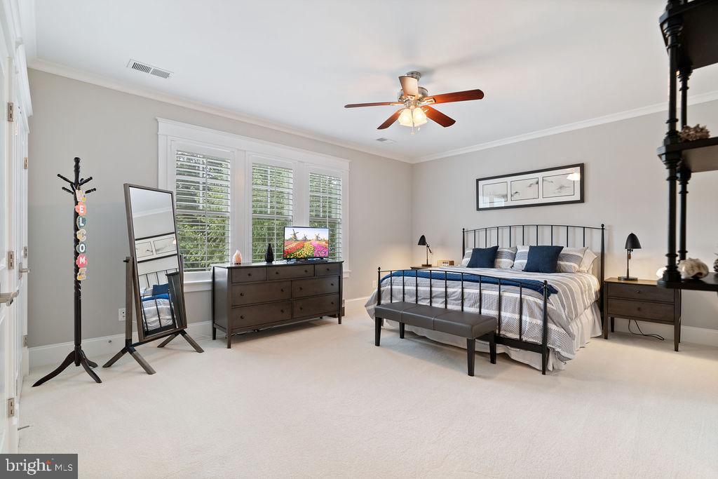 CHURCHILL - Residential