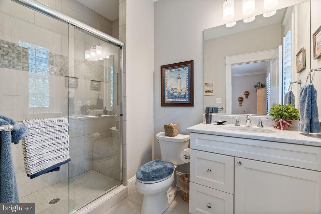 CHURCHILL - Residential