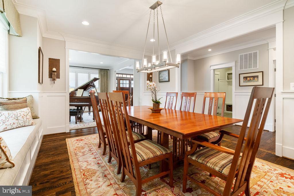 CHURCHILL - Residential