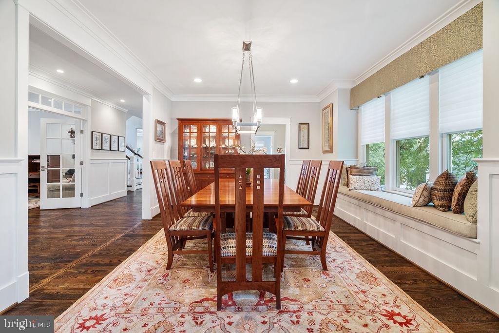 CHURCHILL - Residential