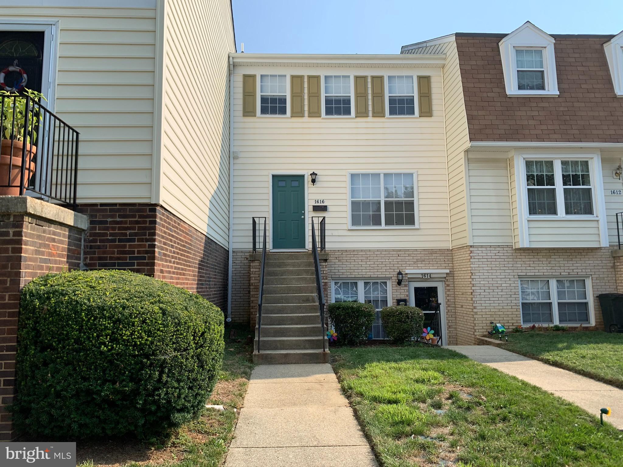 ***3 Bedroom, 2.5 bathrooms in Crofton, Maryland***
Townhouse for rent in Crofton (Anne Arundel County) within the Meadowcroft community. 1360 square foot townhouse in a beautiful neighborhood with plenty of room for friends and family. Nice fenced in patio behind the house, in-house washer/dryer, spacious closets, new vinyl floors, and more!
All the schools, parks, and shopping you will need along with a great commute. Community has playgrounds, athletic fields, and trails. Crofton Meadows Elementary School within walking distance. New Crofton High School just built! Shopping centers include: Waugh Chapel Shopping Center, Crofton Centre, and Crofton Station within just 10 minutes. Local parks include: Crofton Park, Walden County Club, and Crofton Country Club. Easy access to Route 3, 50, and 97. 45 minutes to both downtown Baltimore and D.C.!
Rent price is a great deal at $2500/month. The home is available for immediate move-in with a 12-month lease with 1-month security deposit. Pet policy: pets are allowed. 2 pet max and no aggressive breeds. Additional pet fees do apply. $300 nonrefundable pet fee per pet and an additional $75/month per pet in rent. Additional pet terms are outlined in the lease. There is no basement. Call now for an application and get this rental while you still can.
Contact info: Justin Burch
Application: Email and ask for an application.
Places nearby: Crofton, Odenton, Gambrills, Millersville, Davidsonville, Bowie. 21114, 21054, 21108, 21113, 21035, 20715.