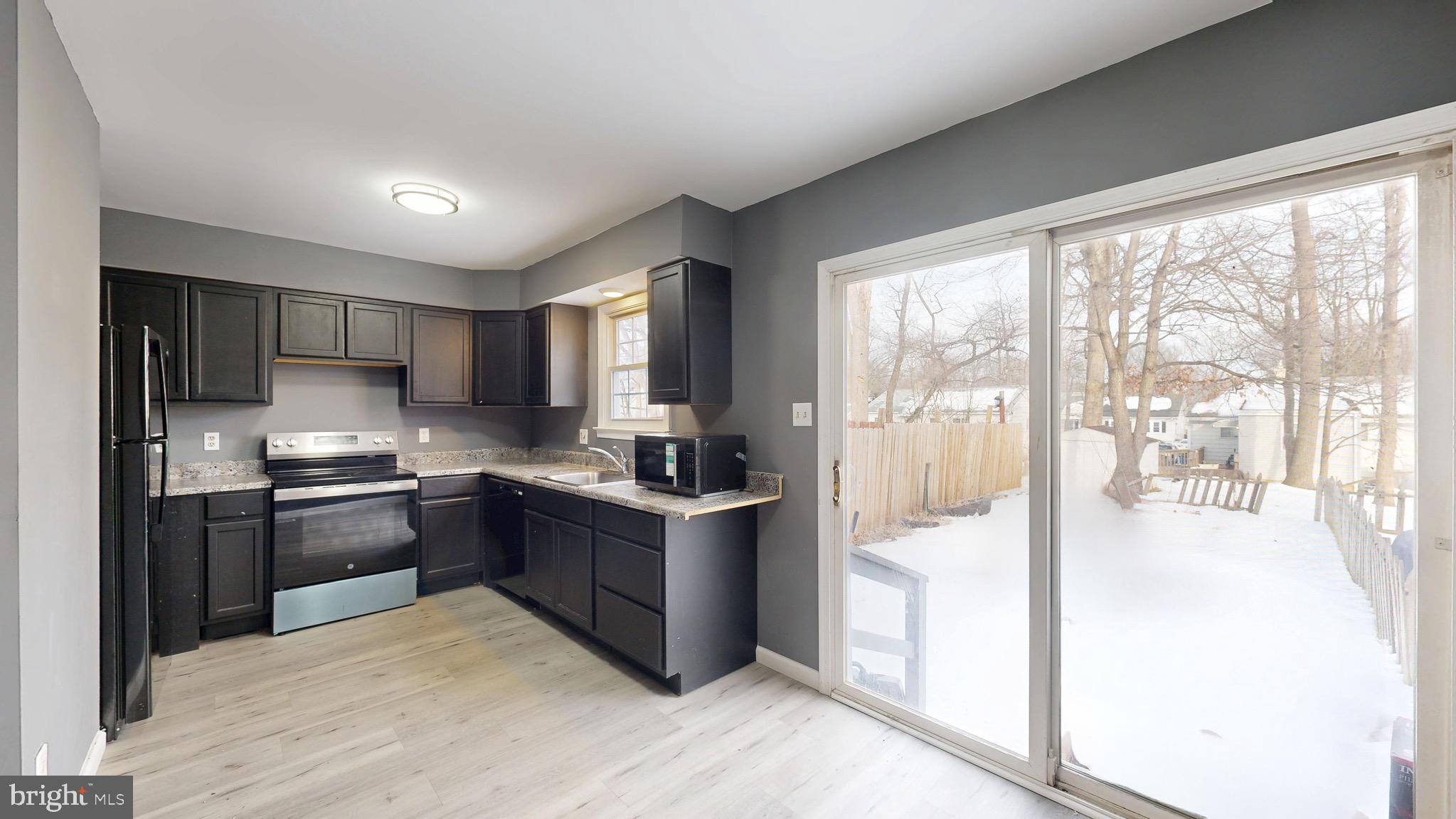 EDINBURGH VILLAS - Residential