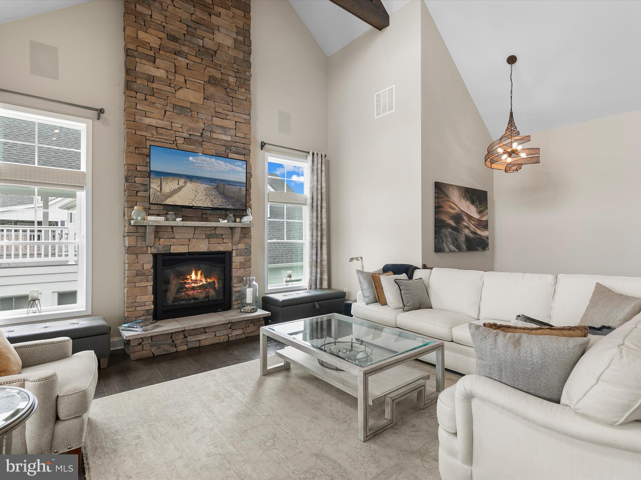 PENINSULA - Residential