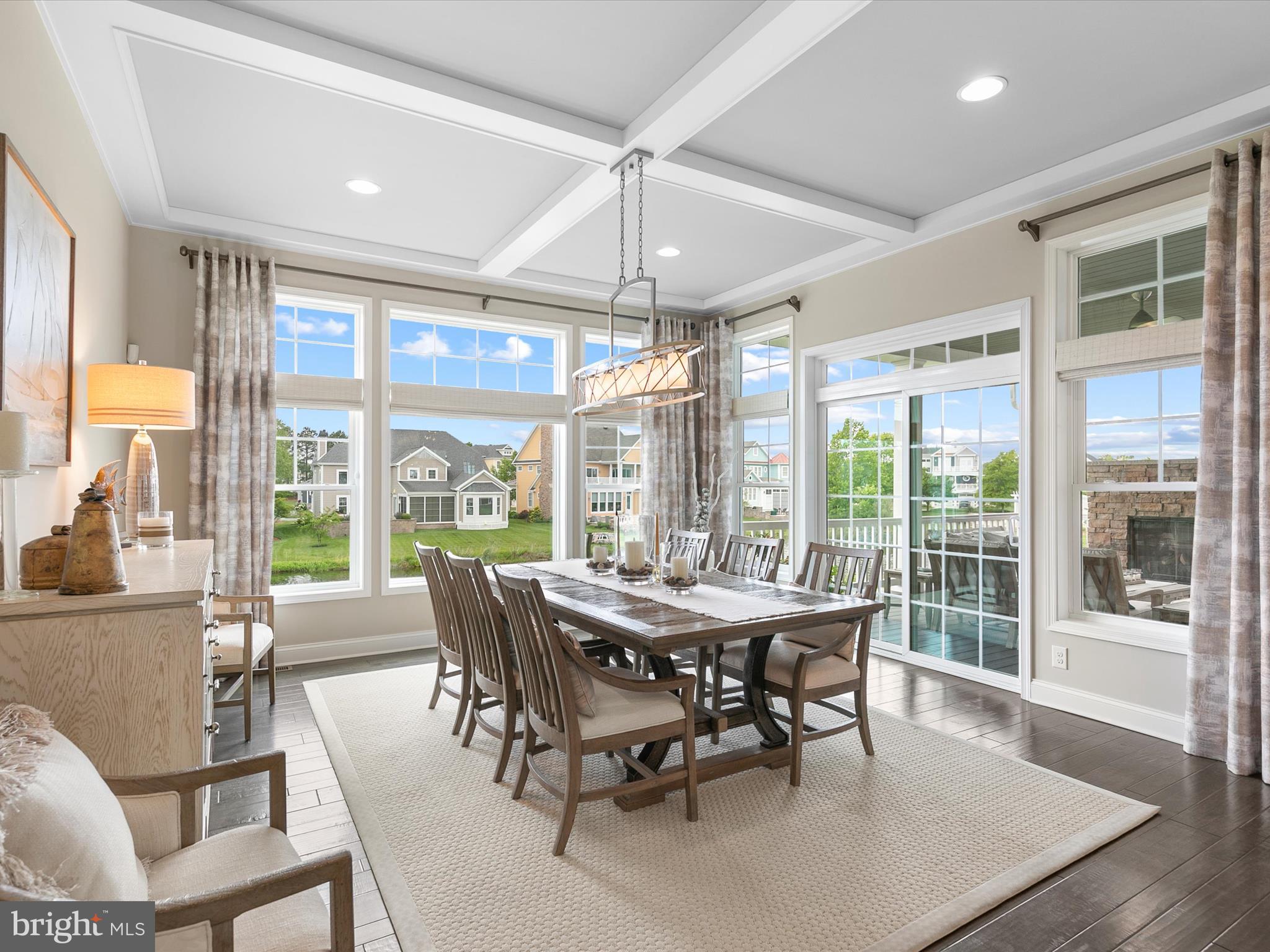 PENINSULA - Residential