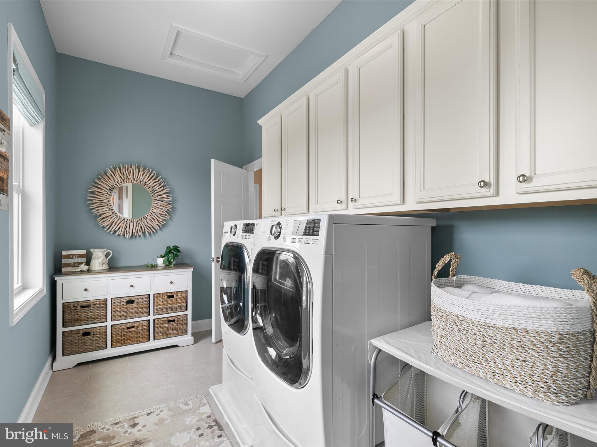 PENINSULA - Residential