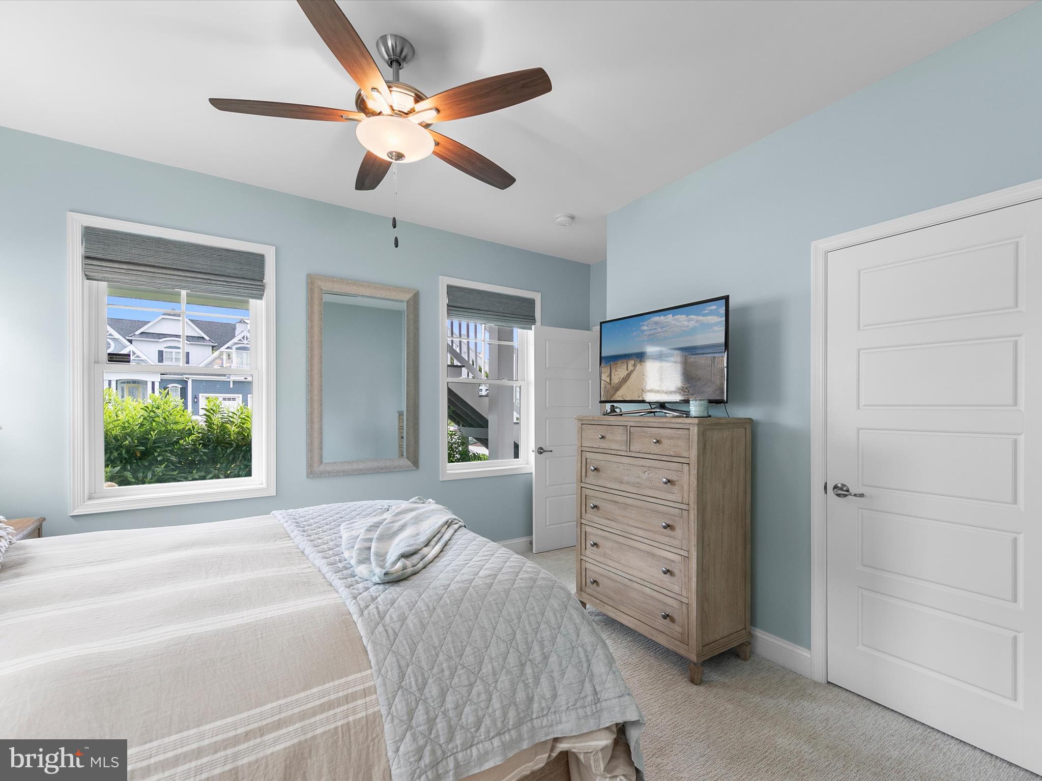 PENINSULA - Residential