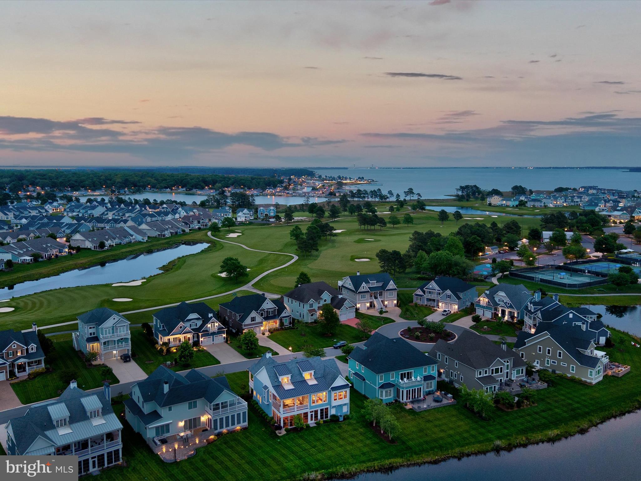 PENINSULA - Residential