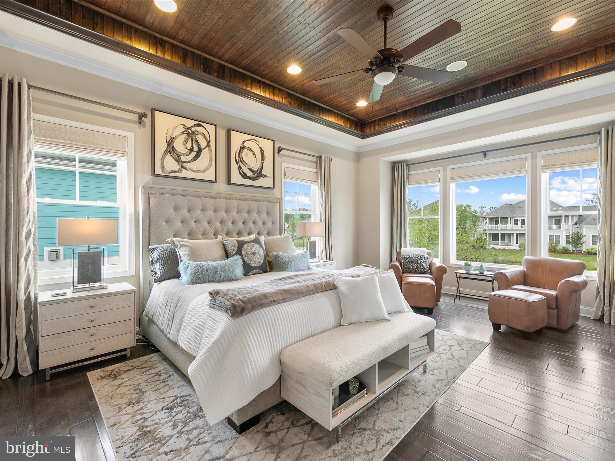 PENINSULA - Residential