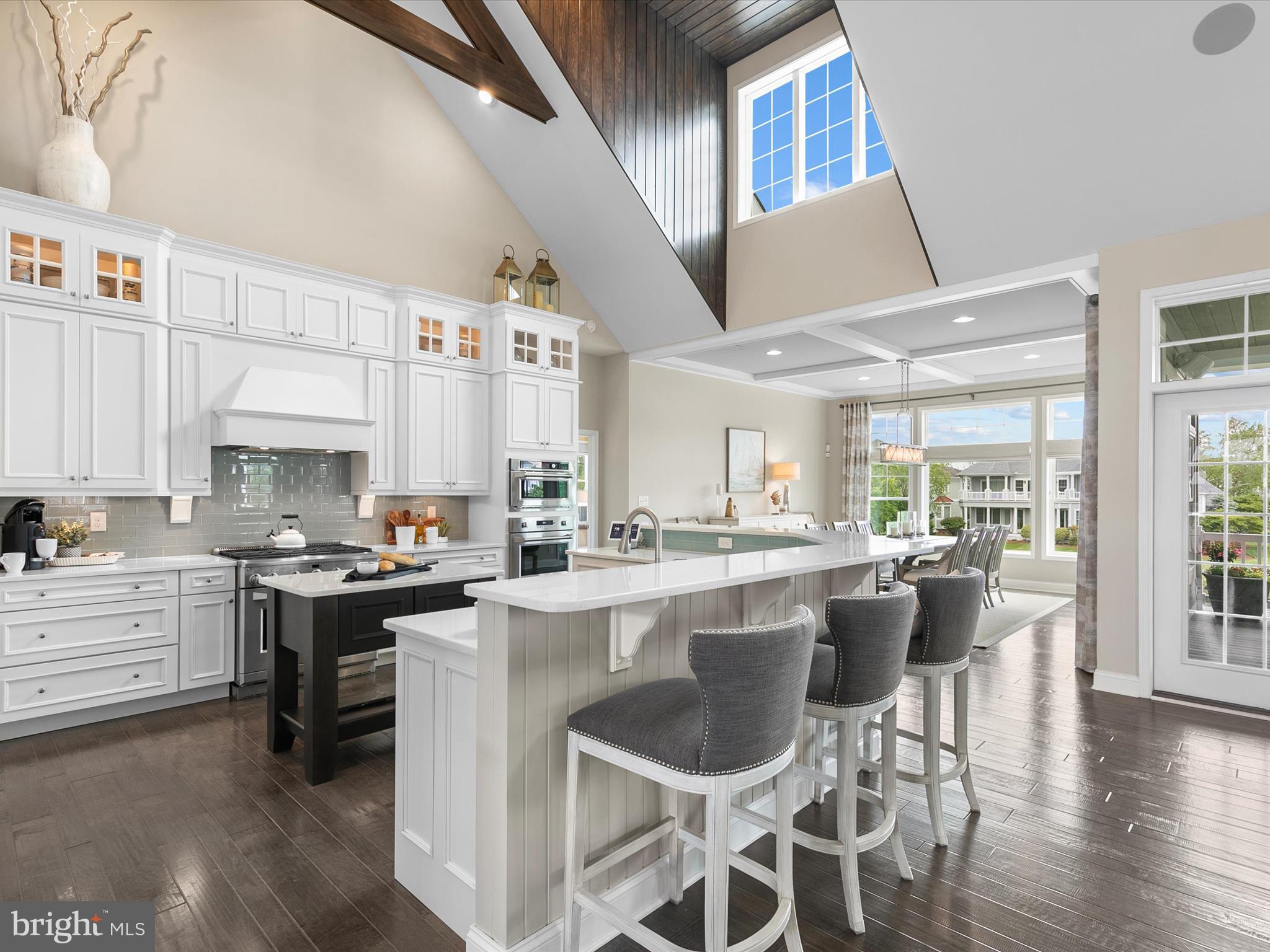 PENINSULA - Residential