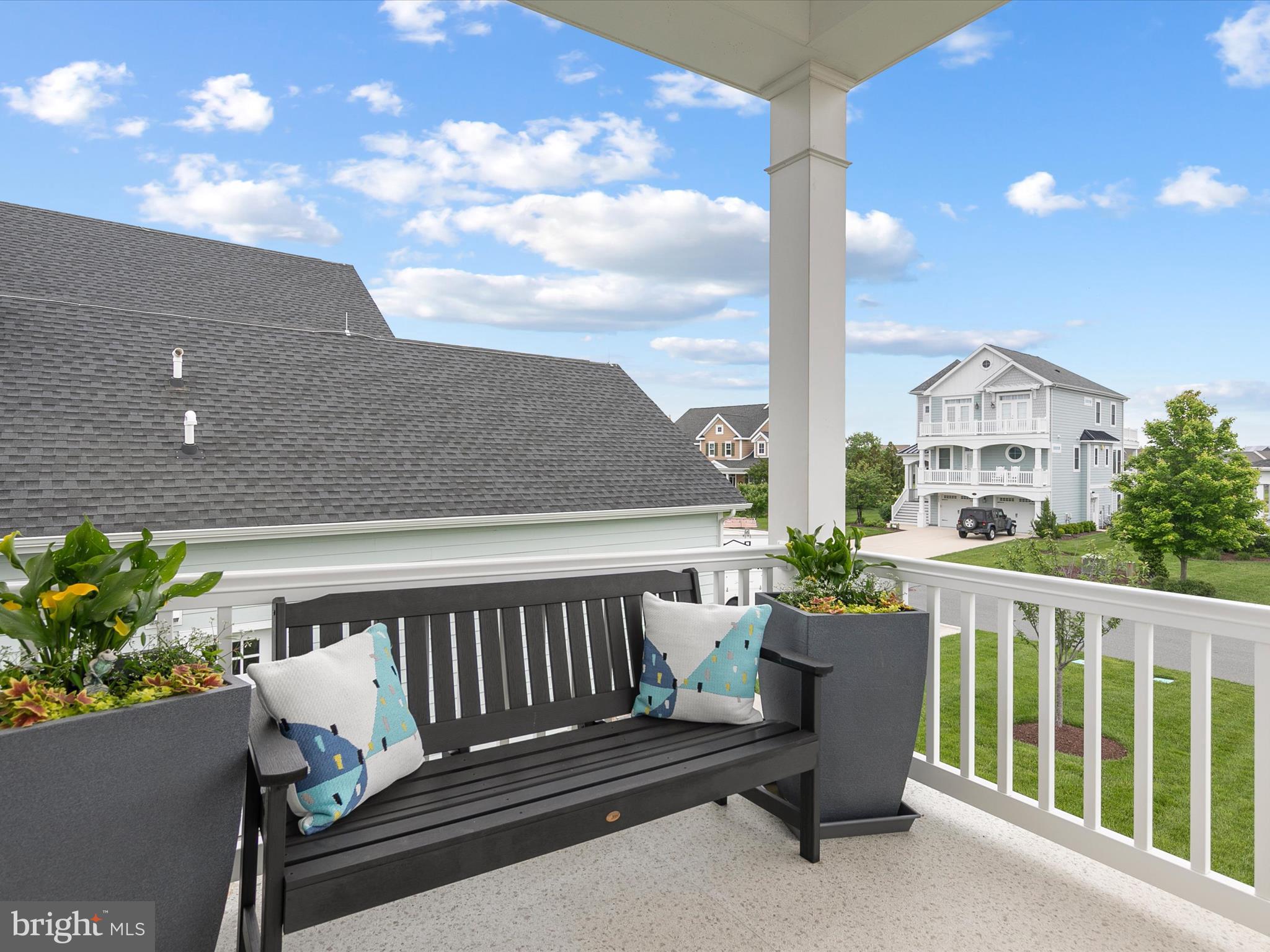 PENINSULA - Residential