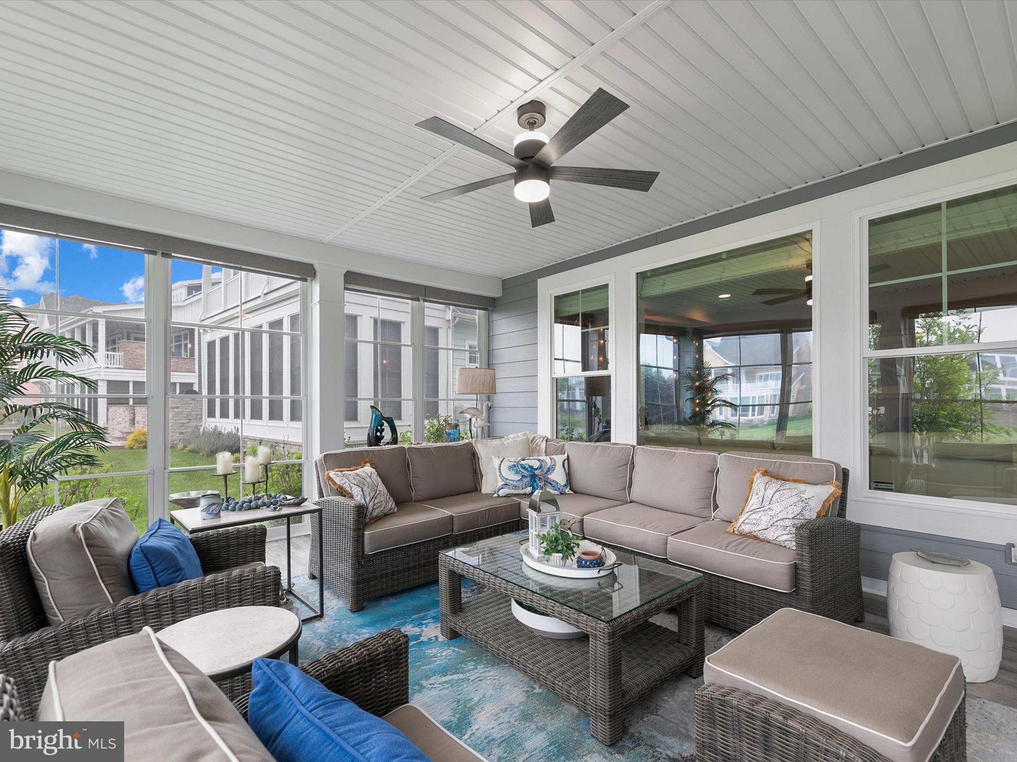 PENINSULA - Residential