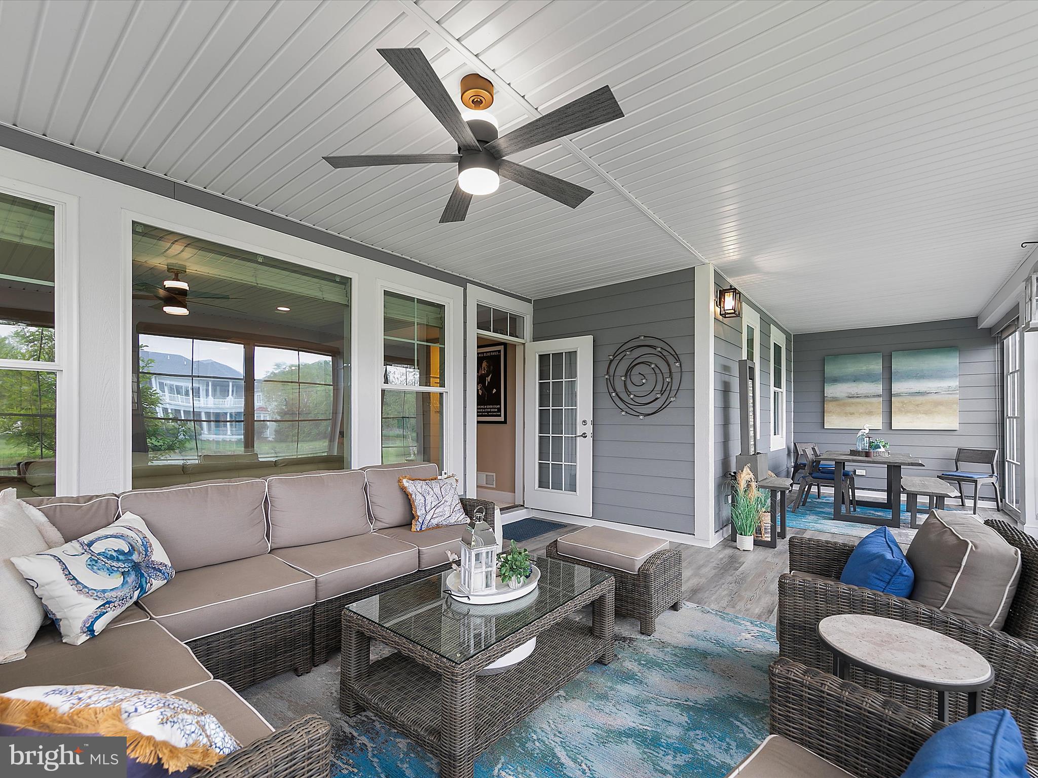 PENINSULA - Residential