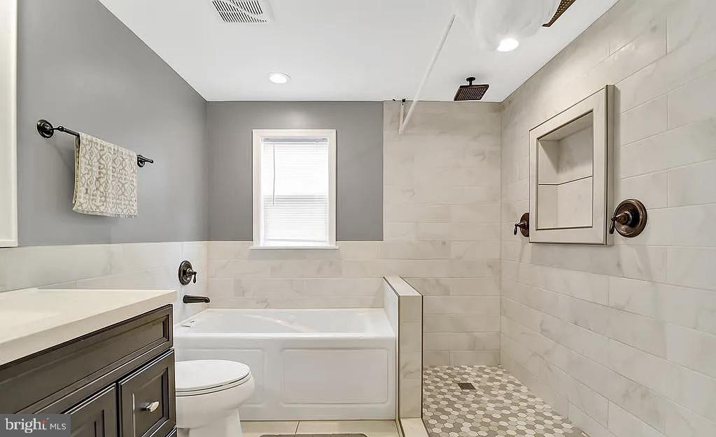 ELKTON - Residential