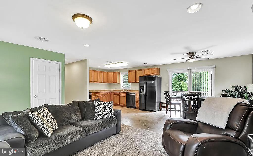 ELKTON - Residential