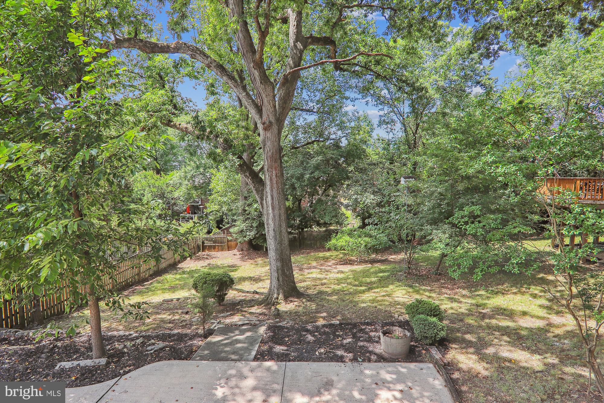 HYATTSVILLE HILLS - Residential