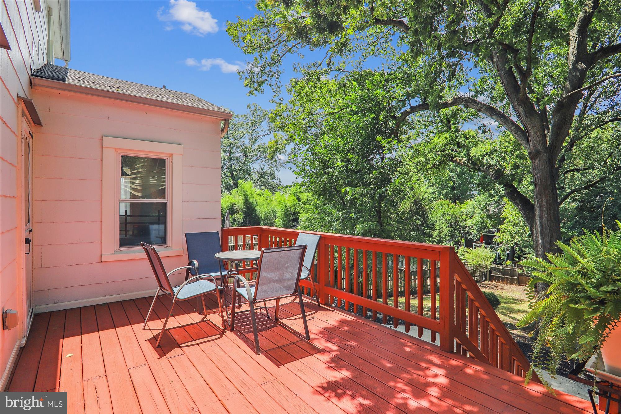 HYATTSVILLE HILLS - Residential