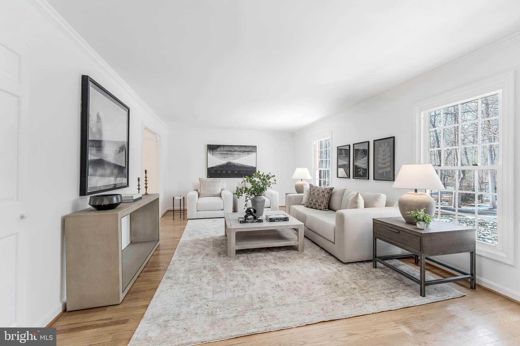 RESTON - Residential