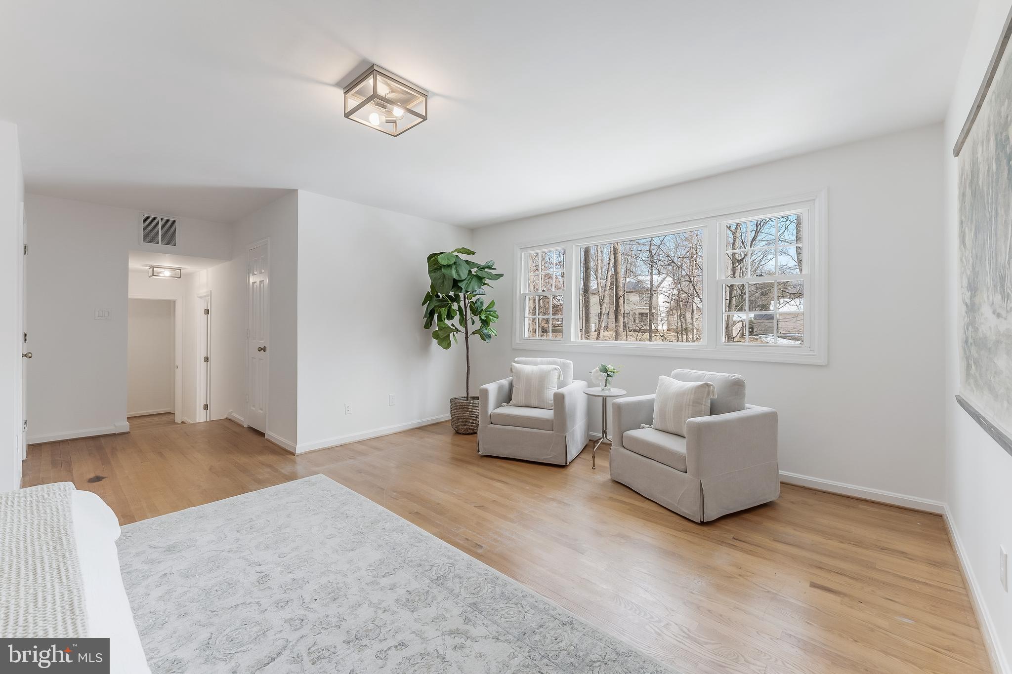 RESTON - Residential