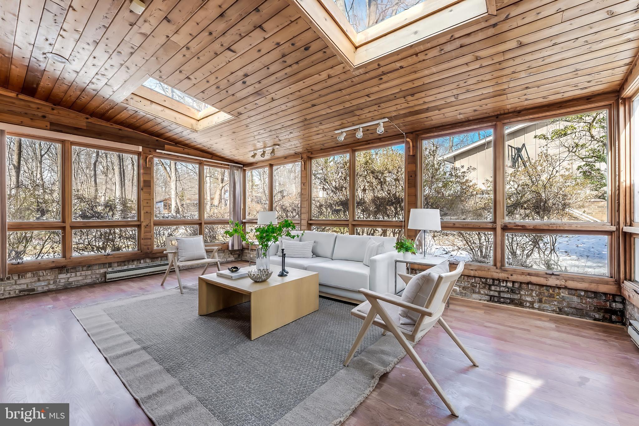 2615 STEEPLECHASE DRIVE