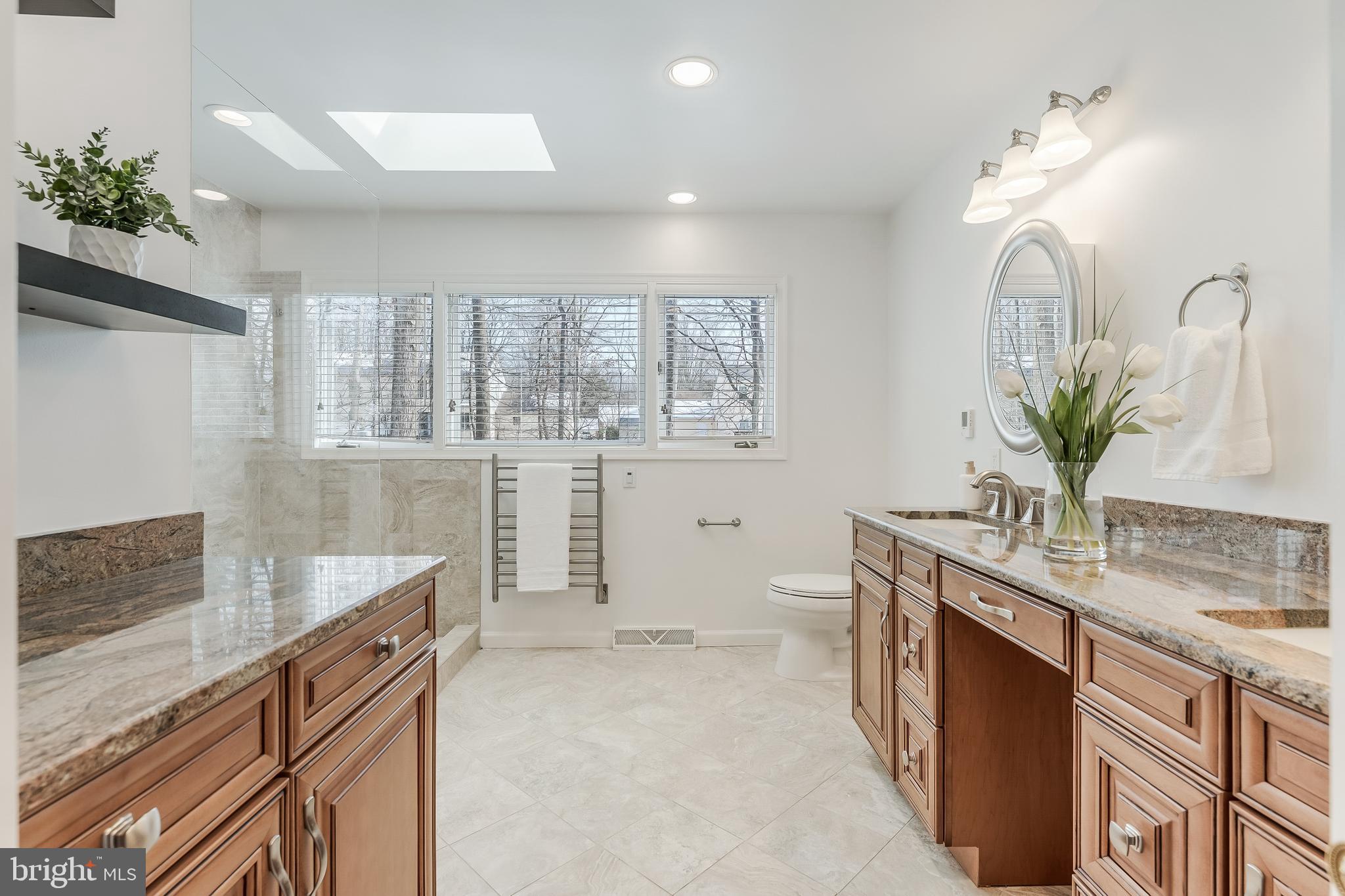 RESTON - Residential