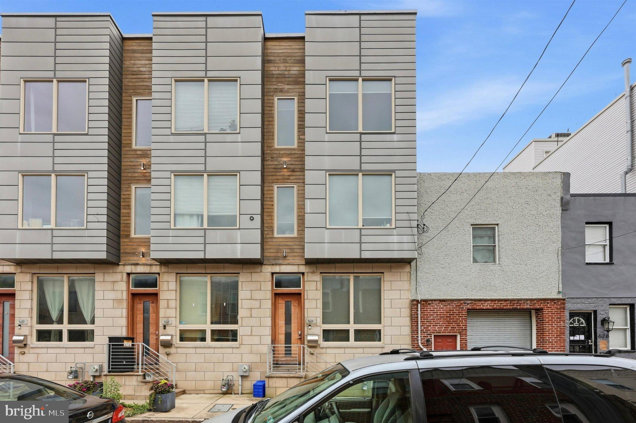 624 PIERCE STREET