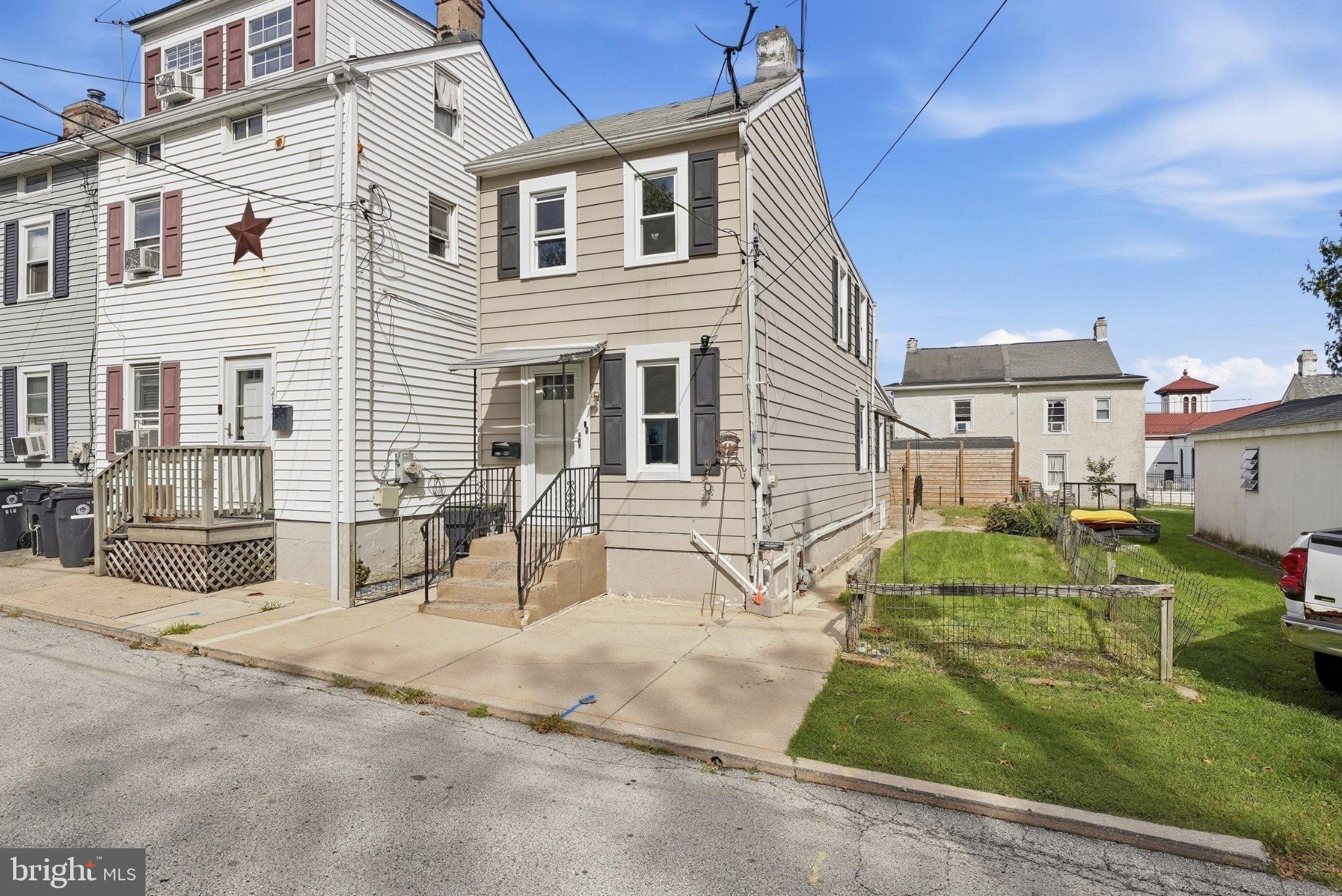 213 AIRY STREET