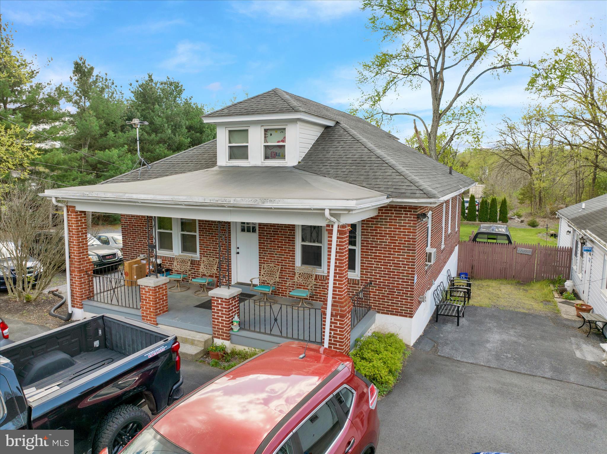 1538 E BEN FRANKLIN HIGHWAY