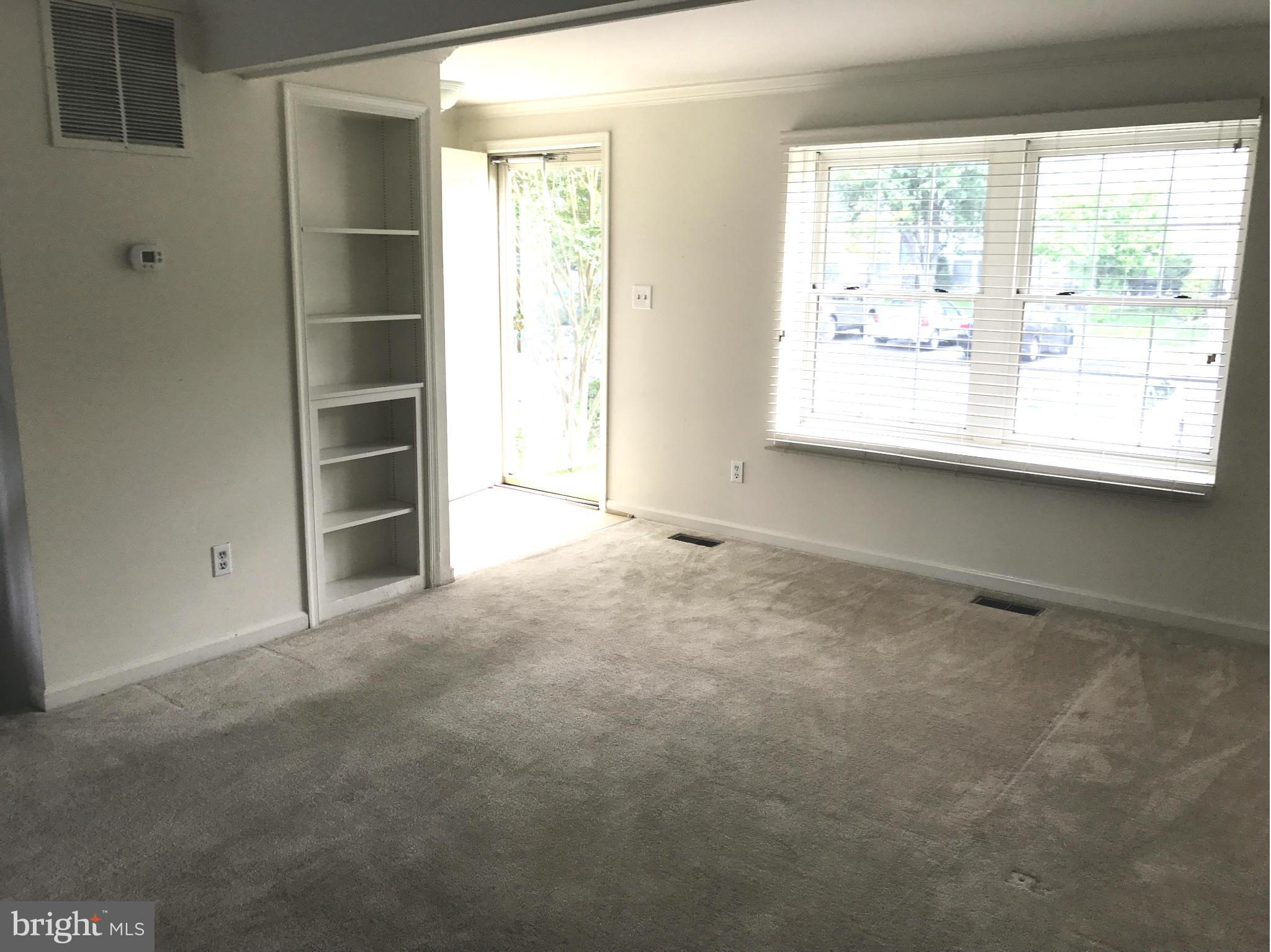 OLD BRIDGE ESTATES - Residential