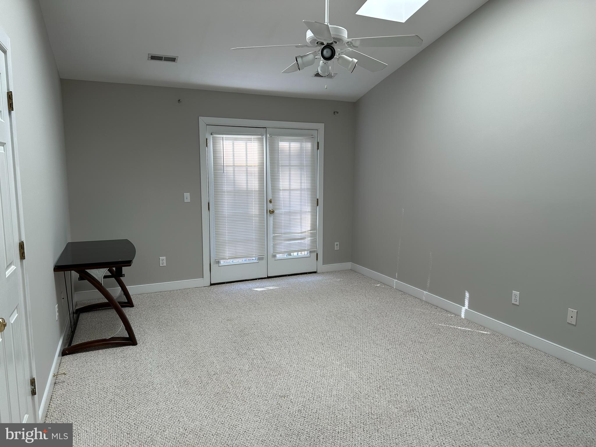 LAKE MONTICELLO - Residential