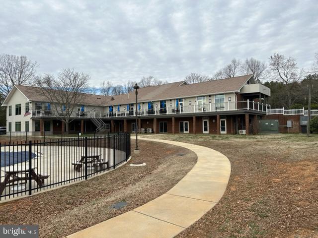 LAKE MONTICELLO - Residential