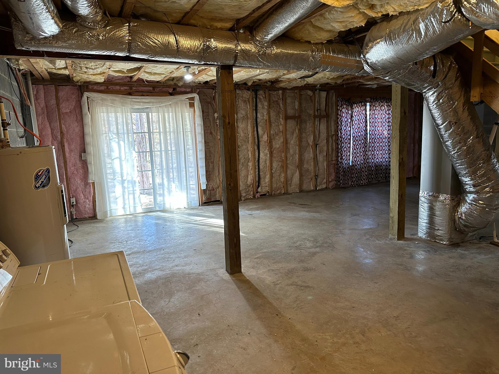 LAKE MONTICELLO - Residential