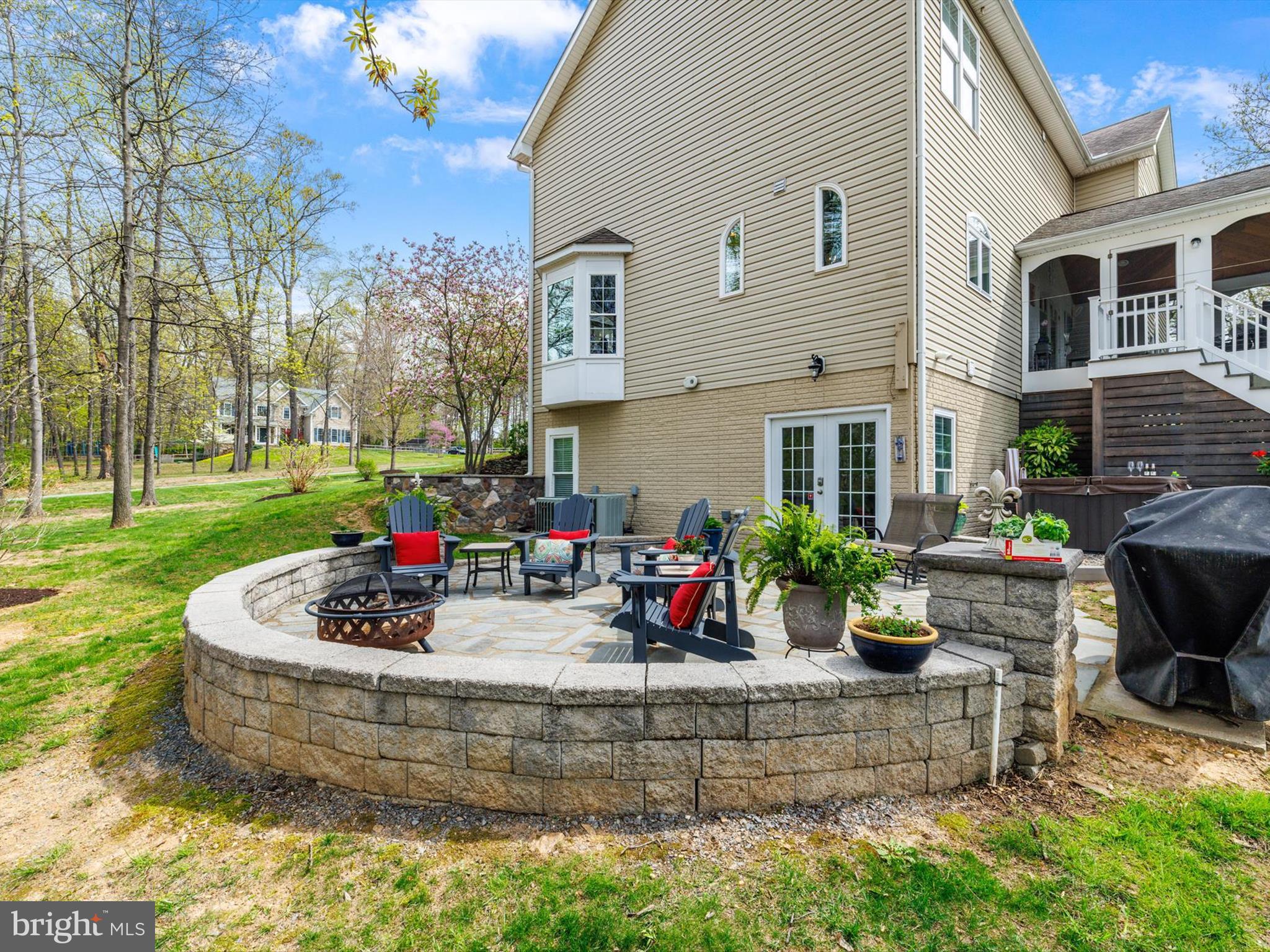 OAKS AT BRIDLE CREEK - Residential