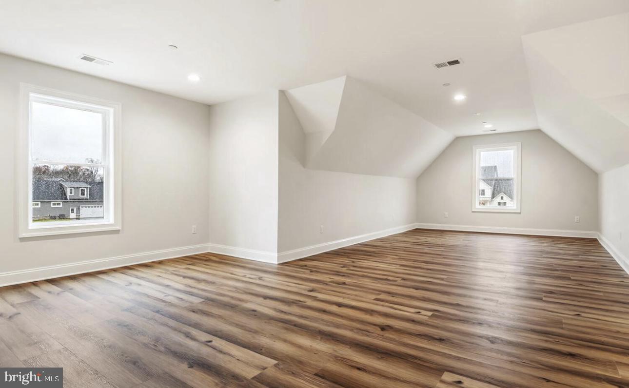 WILLOW BRANCH EAST - Residential