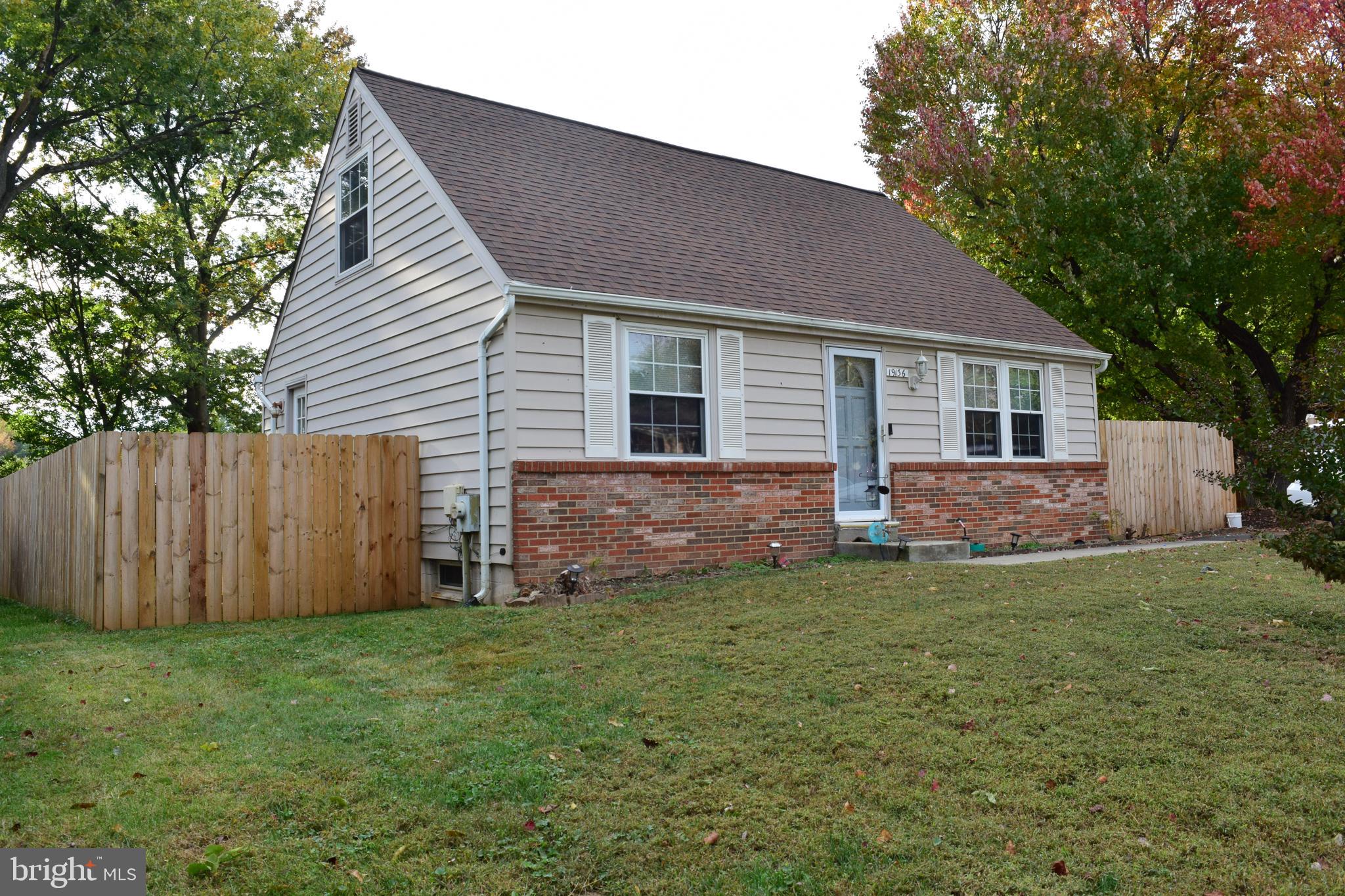 FOX CHAPEL - Residential