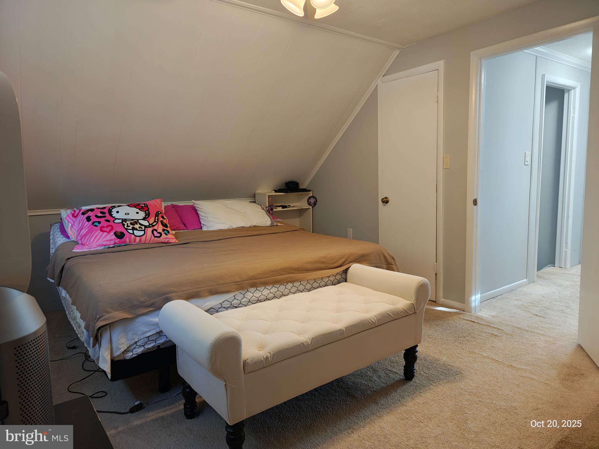 FOX CHAPEL - Residential