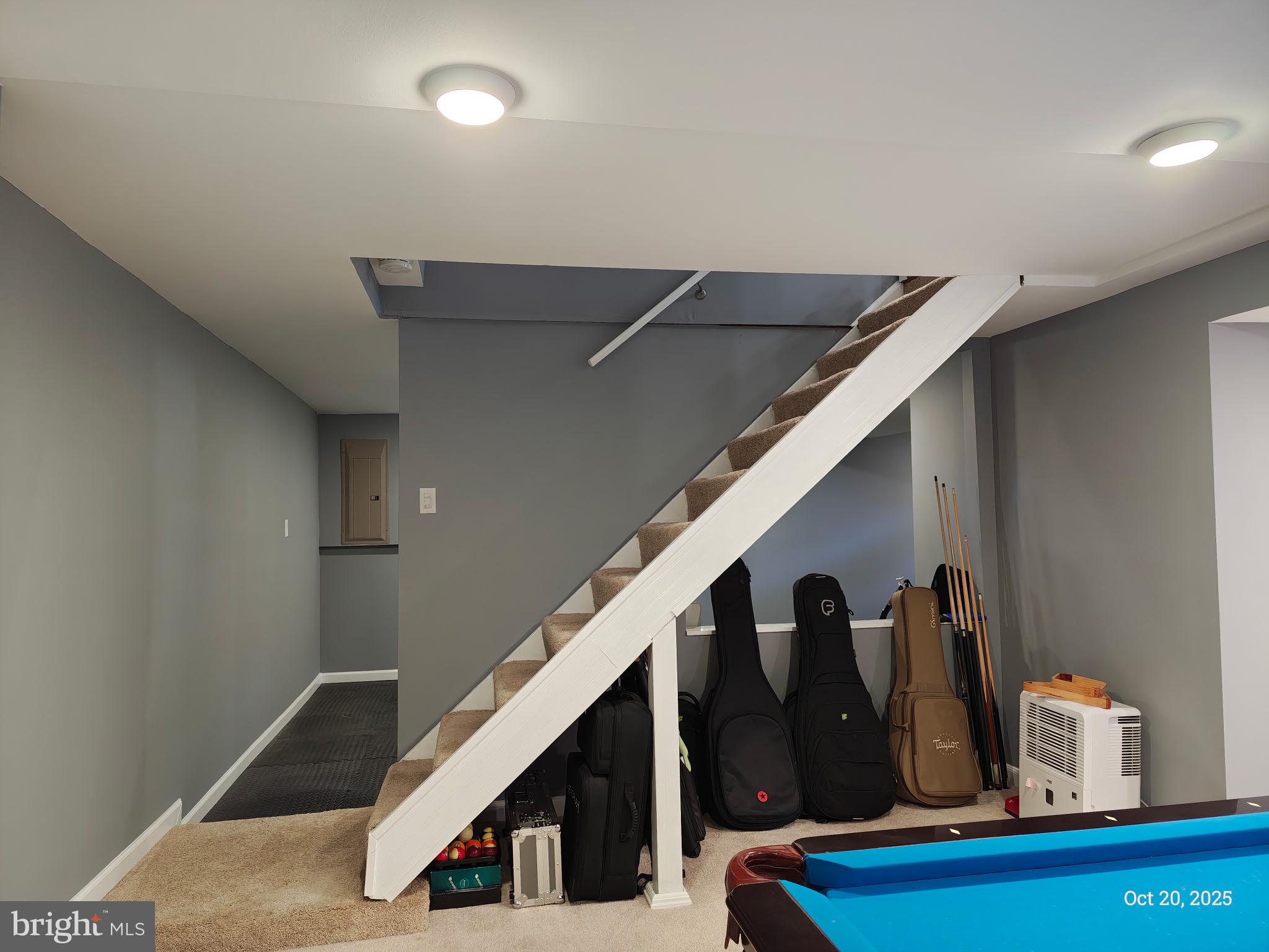 FOX CHAPEL - Residential