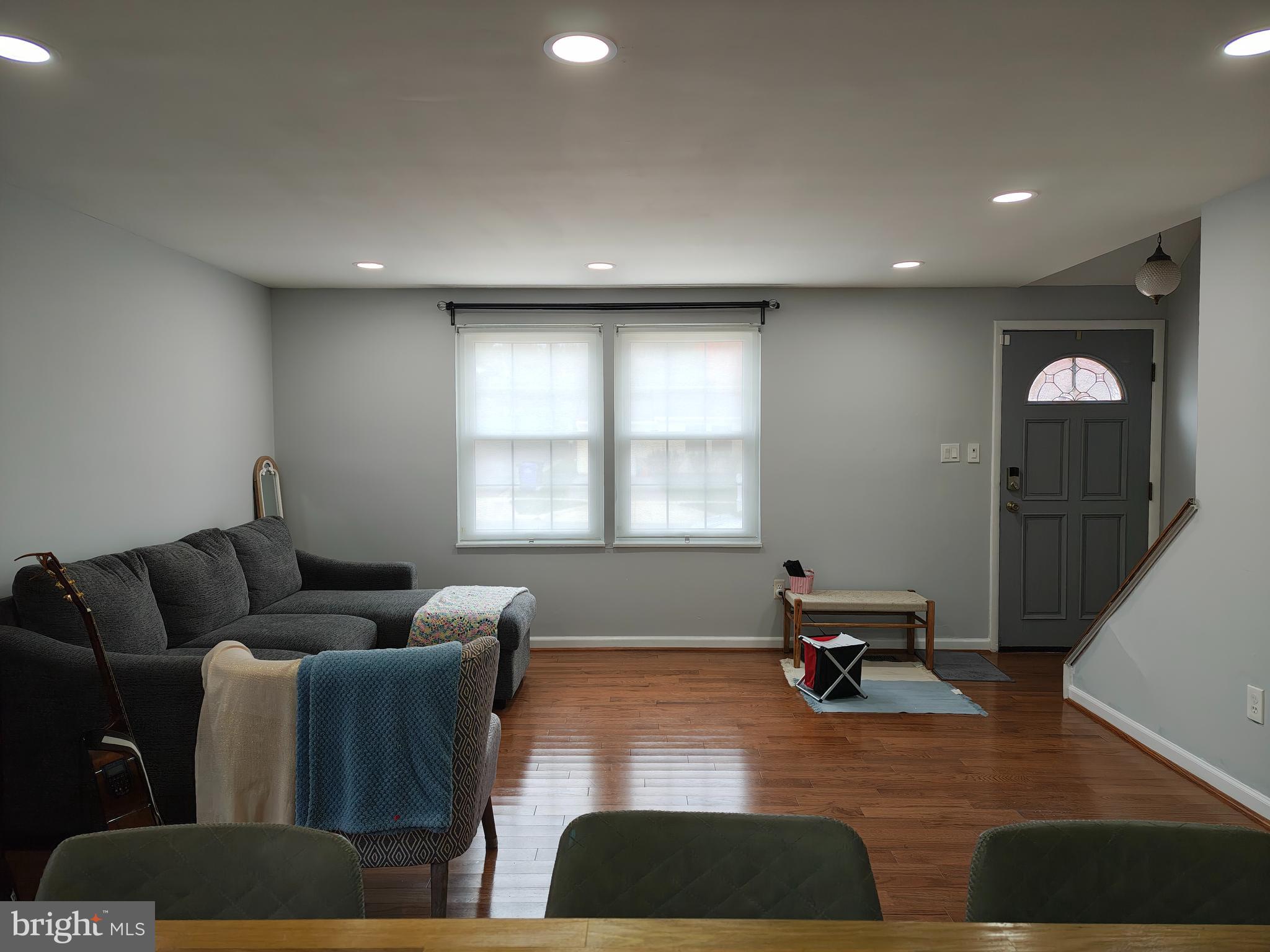 FOX CHAPEL - Residential