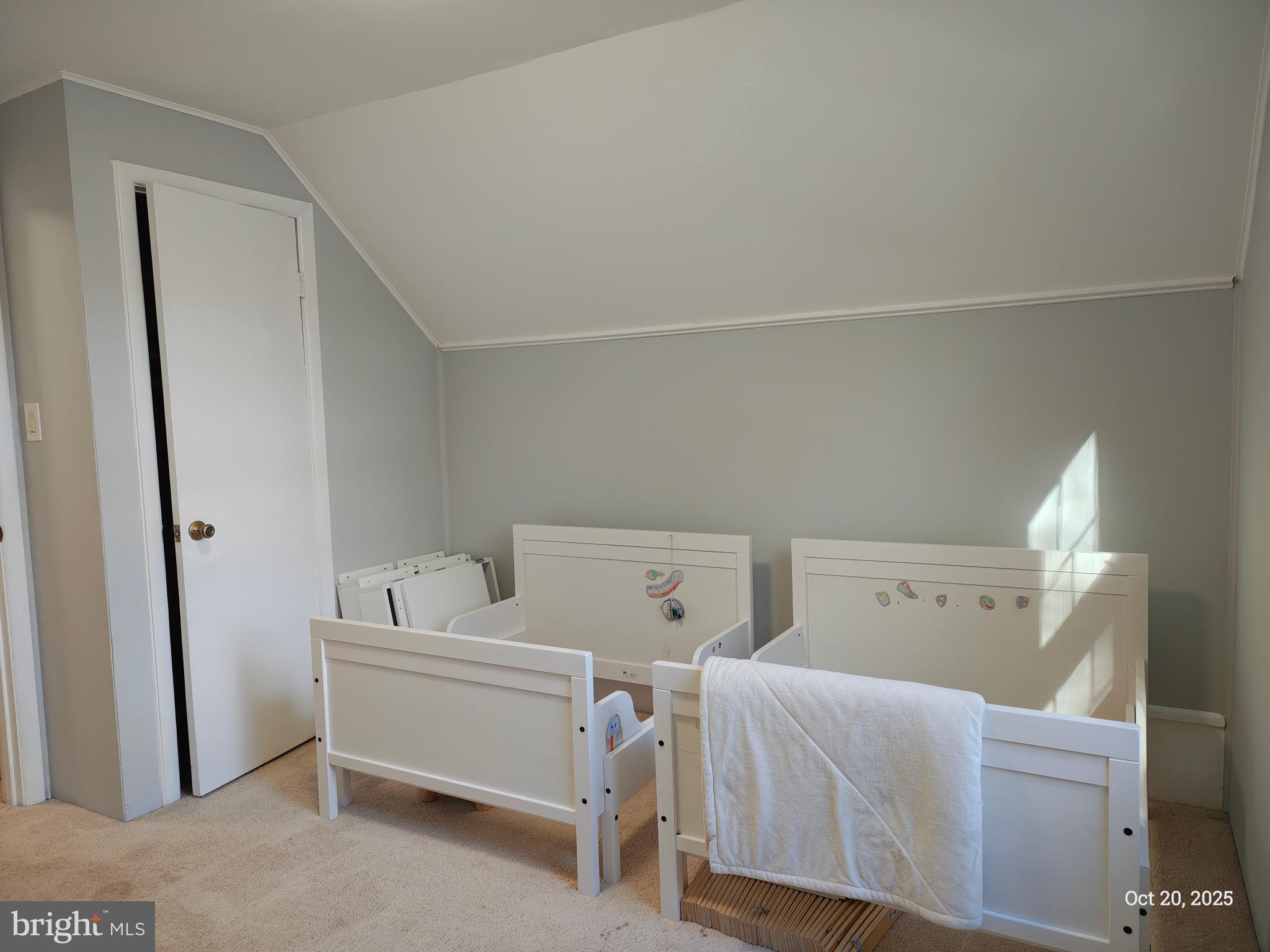 FOX CHAPEL - Residential