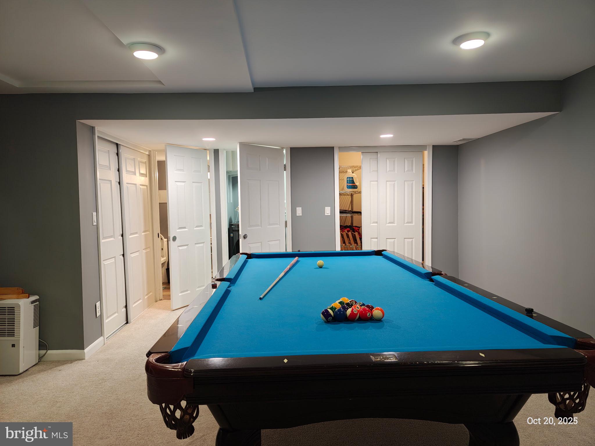 FOX CHAPEL - Residential