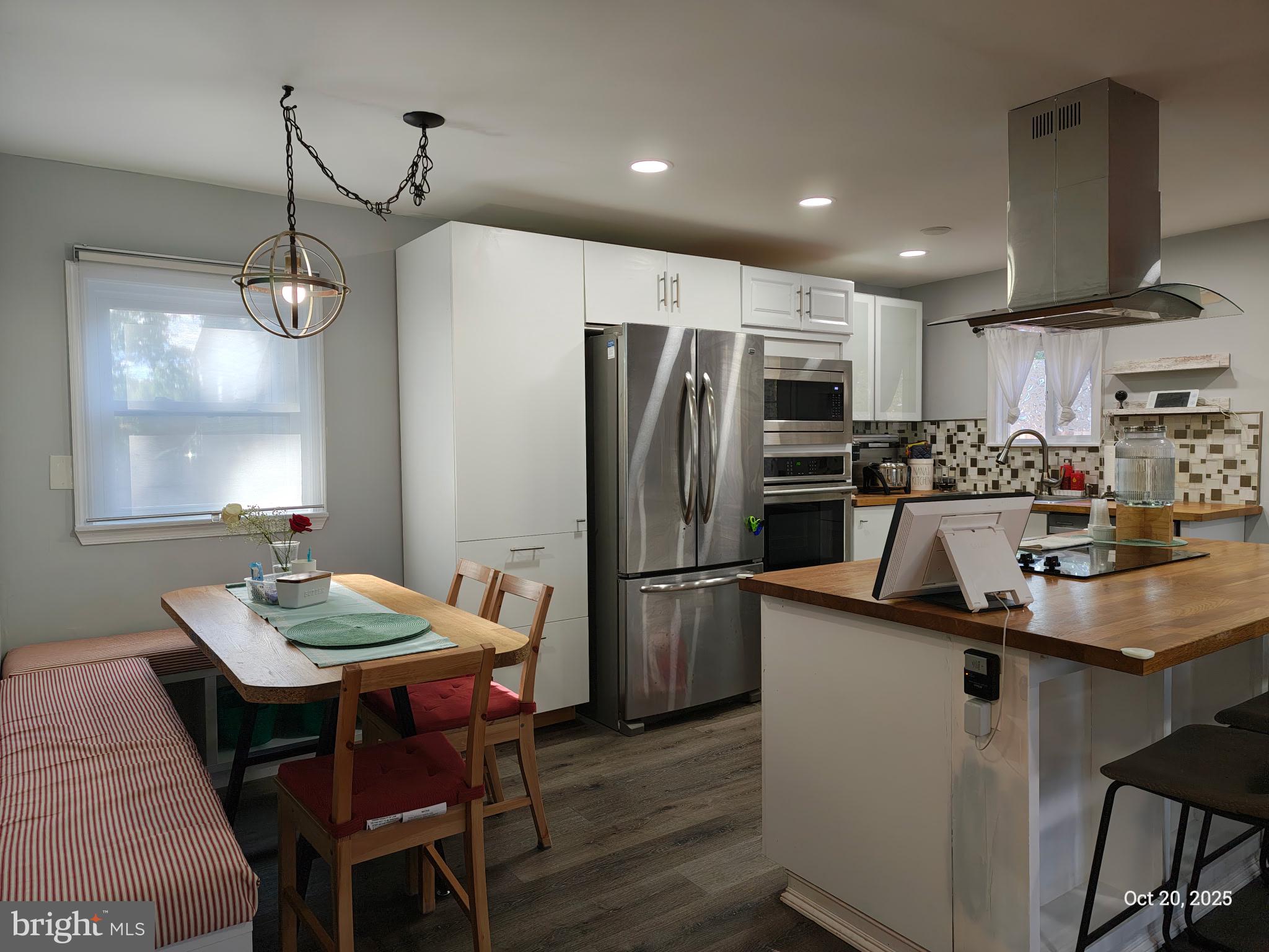 FOX CHAPEL - Residential