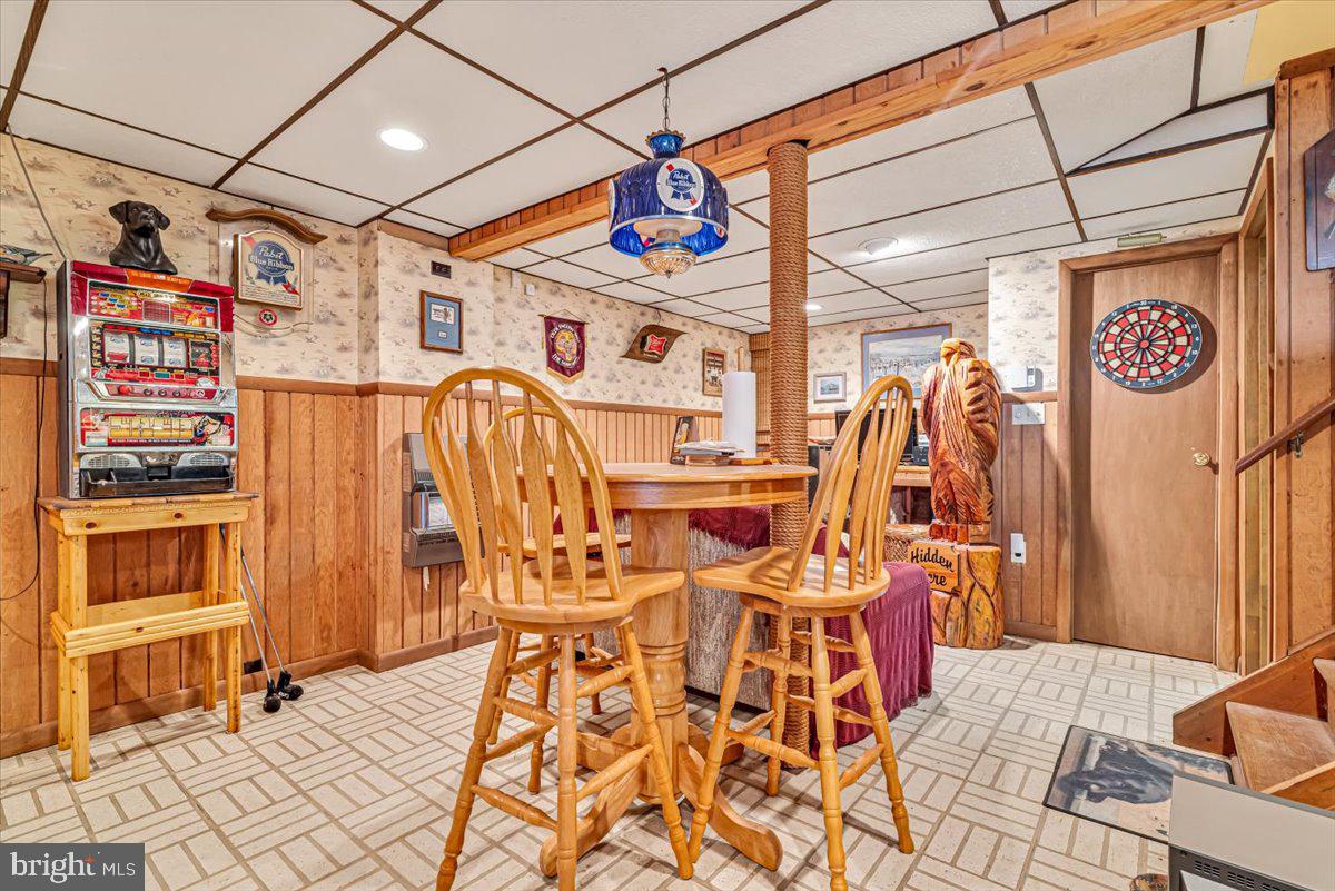 WILDERNESS ACRES - Residential